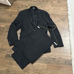 Black Banana Republic Suit - 40R 36x34 pants